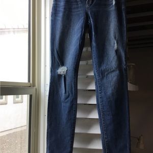 Refuge women blue jeans. Size 4